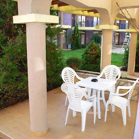 צ'רנומורץ Azura Garden Apartments מראה חיצוני תמונה