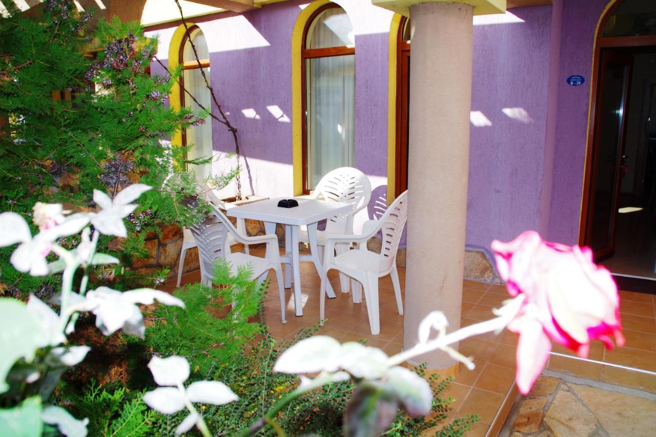 צ'רנומורץ Azura Garden Apartments מראה חיצוני תמונה