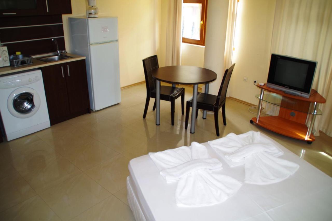 צ'רנומורץ Azura Garden Apartments מראה חיצוני תמונה