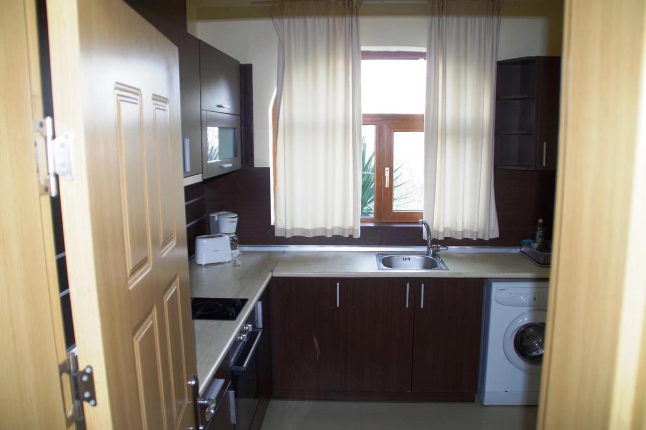 צ'רנומורץ Azura Garden Apartments מראה חיצוני תמונה