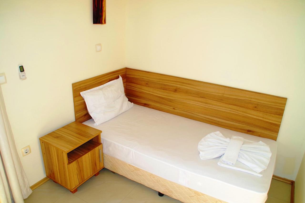 צ'רנומורץ Azura Garden Apartments מראה חיצוני תמונה